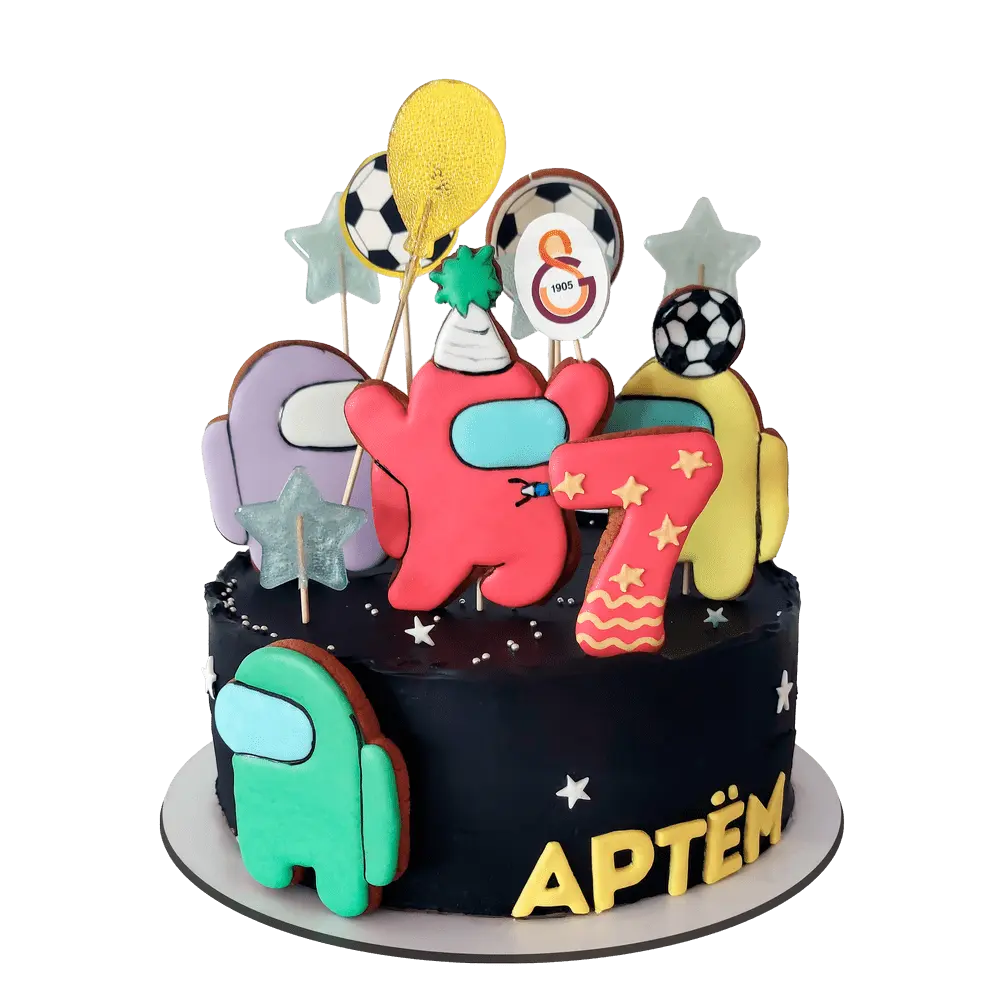 Торт на день рождения ребенка с фигурками из мультфильма